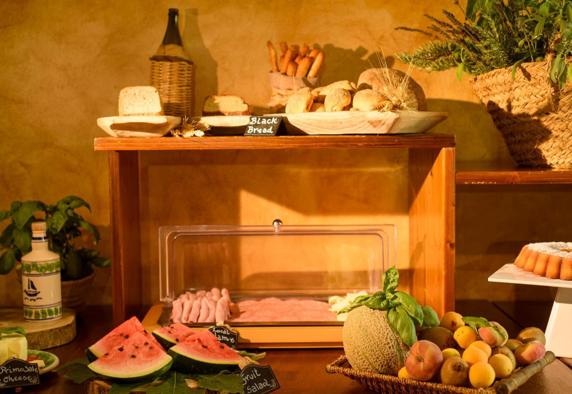กาเซ ดี ลาโตมี Hotel Castelvetrano ภายนอก รูปภาพ