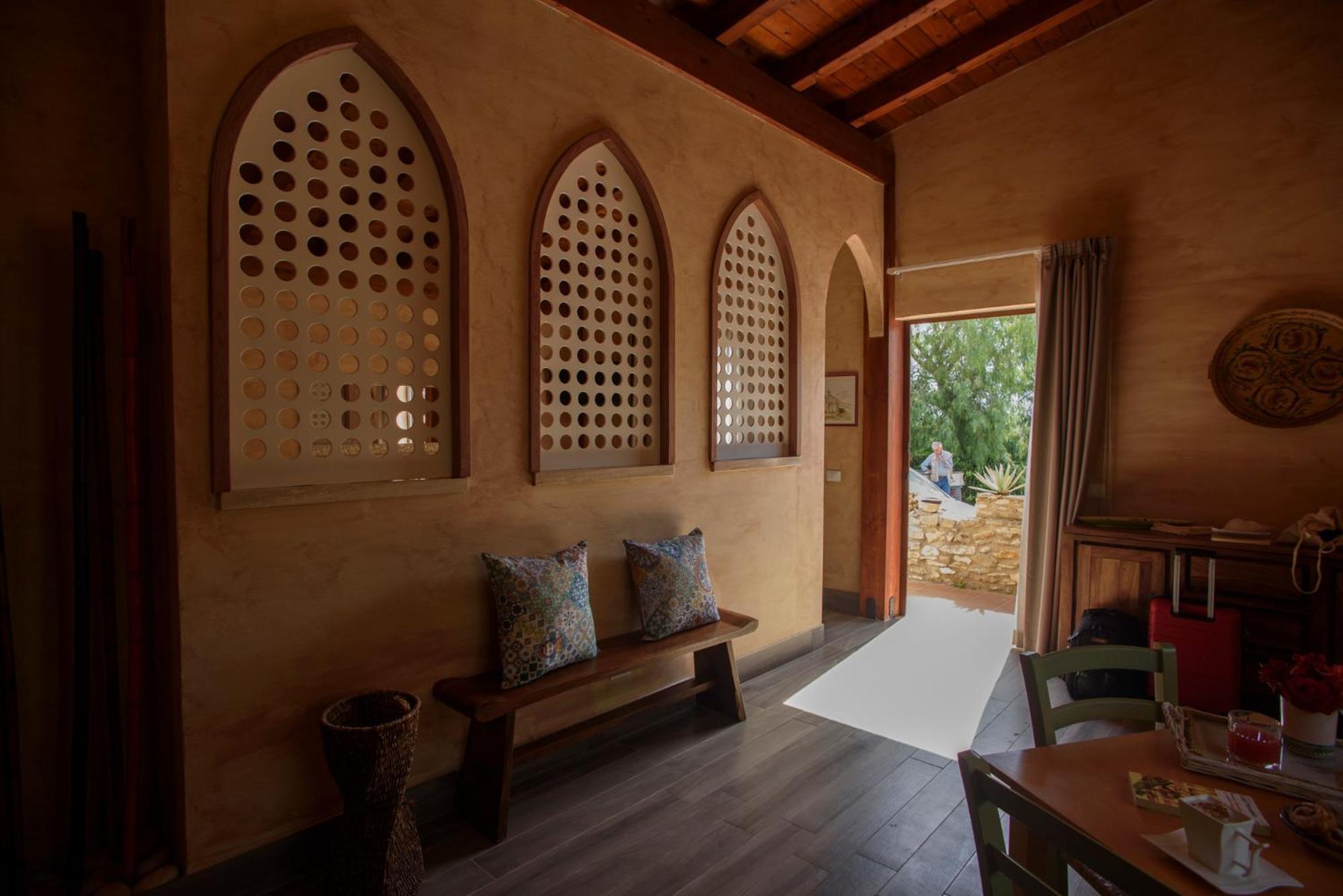 กาเซ ดี ลาโตมี Hotel Castelvetrano ภายนอก รูปภาพ