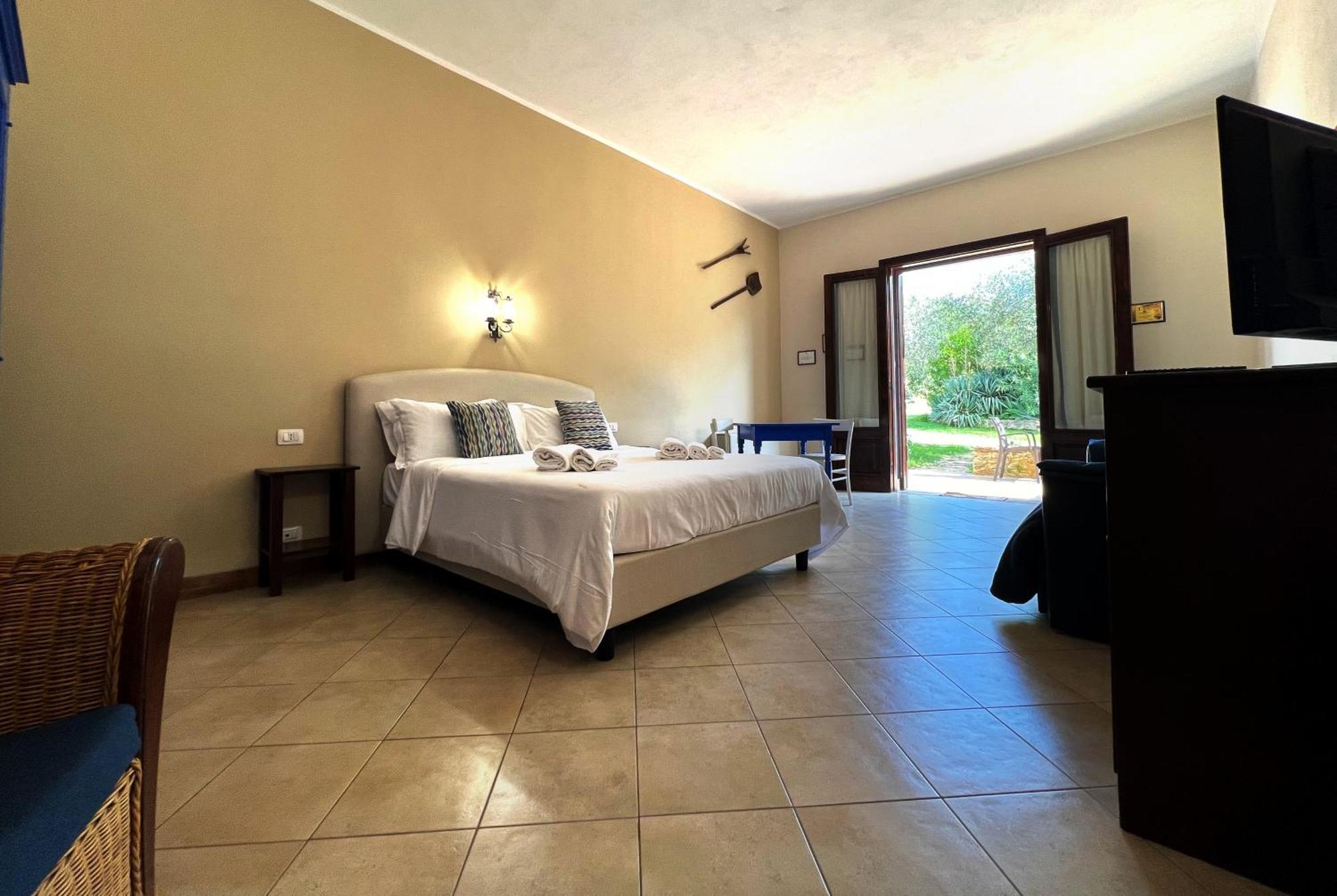 กาเซ ดี ลาโตมี Hotel Castelvetrano ภายนอก รูปภาพ